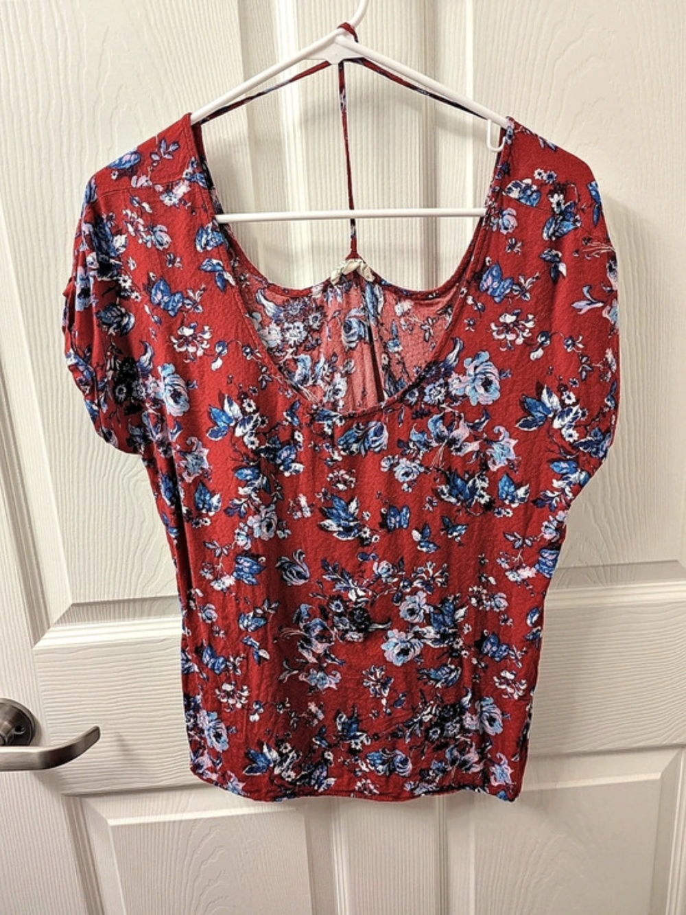 Pink Rose Floral Short Sleeve Blouse in Red Size Large